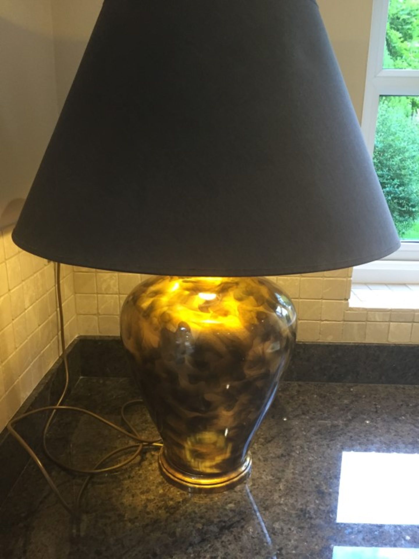 1 x Table Lamp With Reverse Painted Glass Base, And Shade - Height 72cm - Pre-owned In Very Good Con - Image 5 of 8