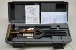 1 x Amp Tyco Champ MI-1 Butterfly Installation Tool - With Case, Instructions and Certificate - CL30