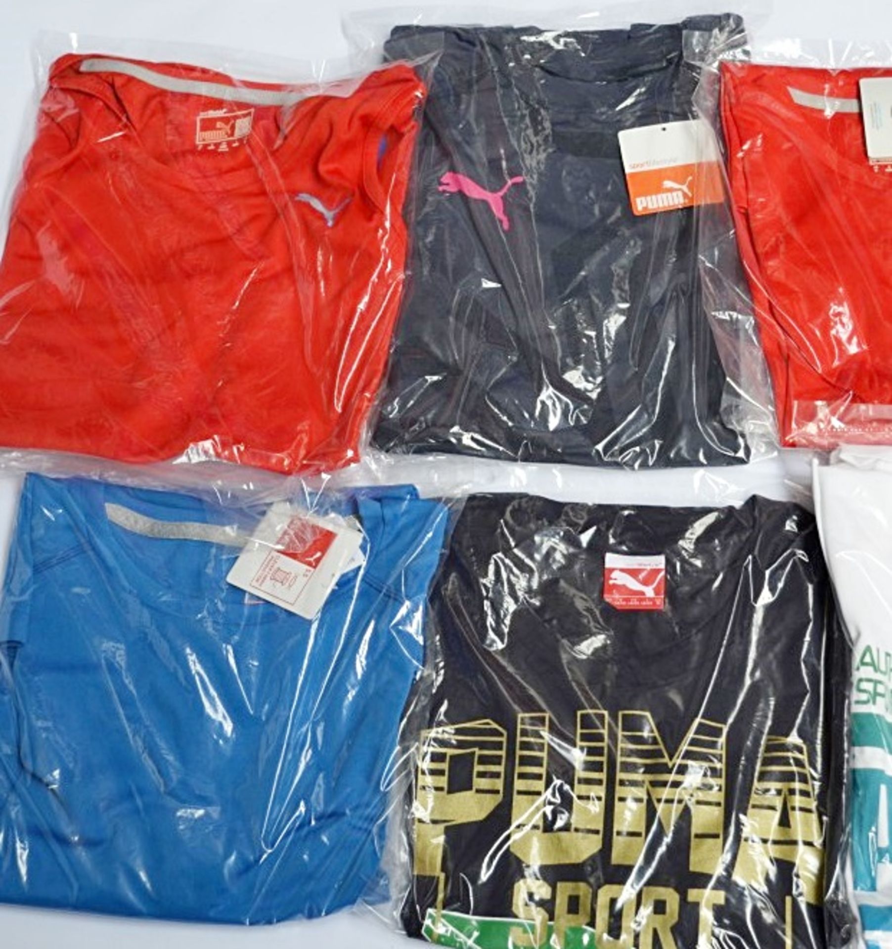 10 x Assorted PUMA Branded T-Shirts & Vests - Size: All Adult Medium - New With Tags - CL155 - - Image 2 of 5
