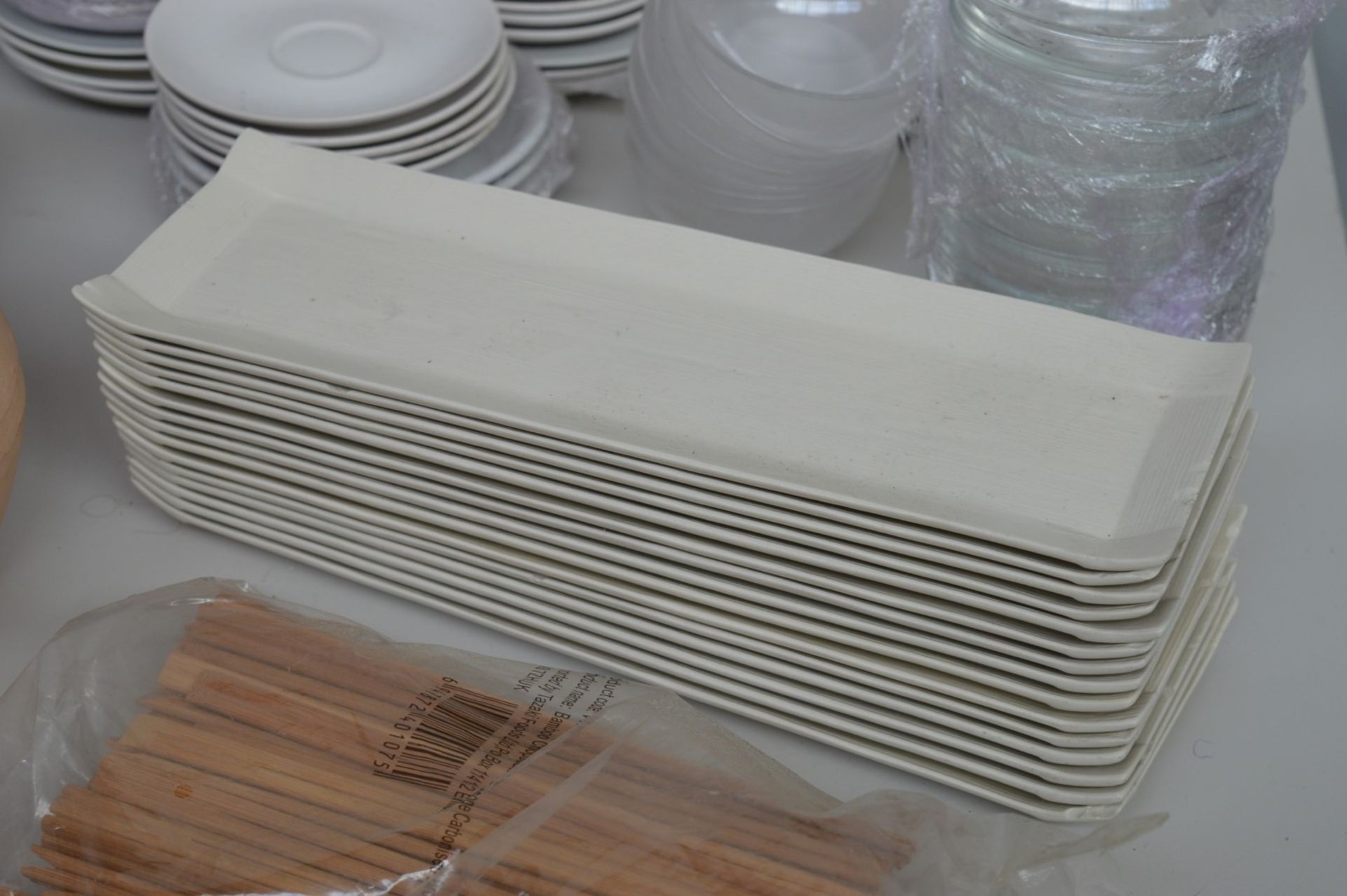 1 x Large Pallet of Various Catering / Pub Equipment - Includes Over 400 Plates, Bowels and Saucers, - Image 13 of 31