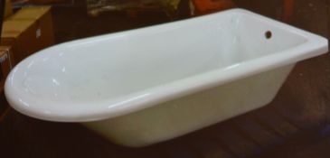 1 x Edwardian Style Single Ended Freestanding Bath - Dimensions 1480x720cms - Unused Stock - CL022 -