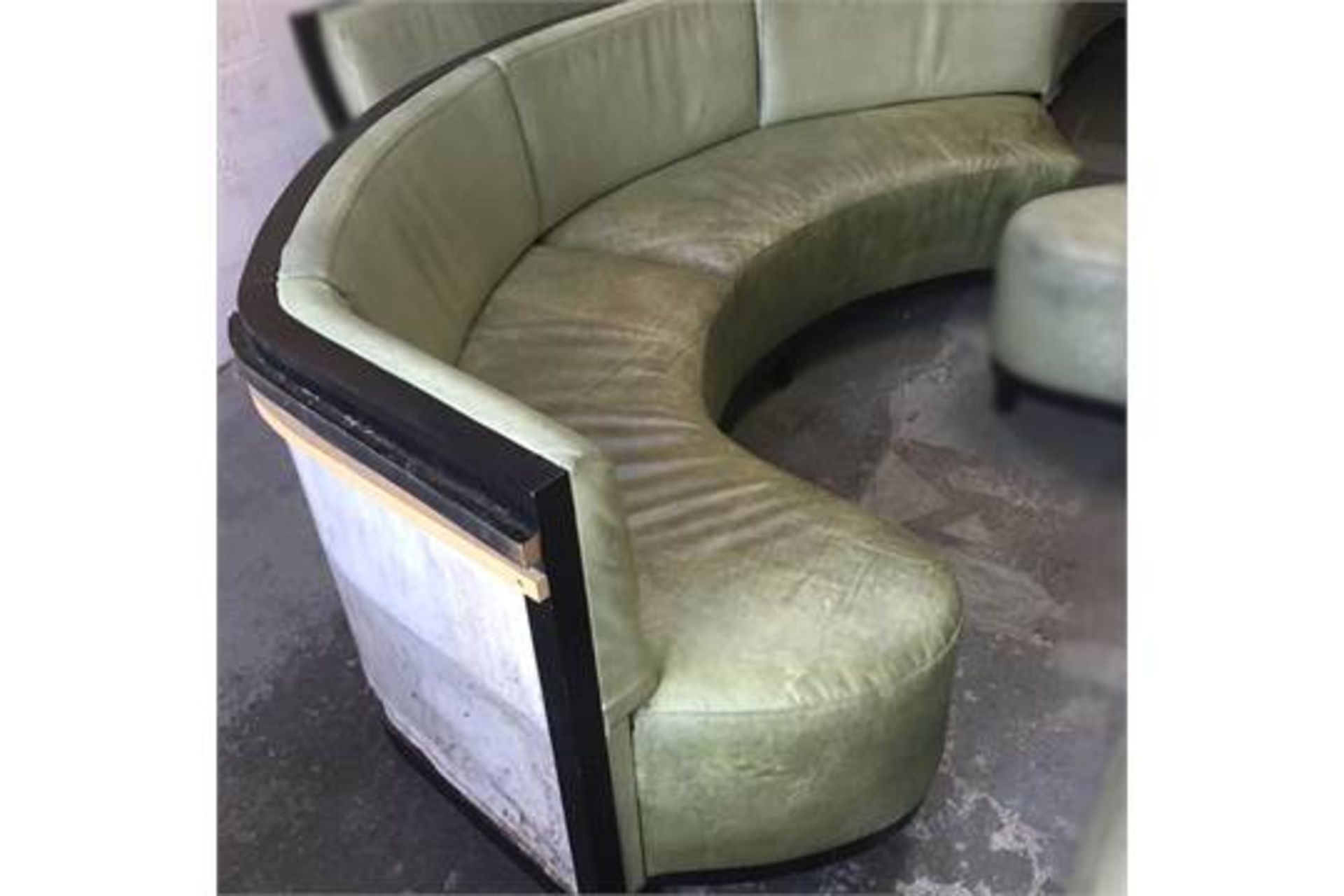 1 x Luxury Upholstered Curved Seating Area - Recently Removed From Nobu - Dimensions: W285 x D62cm x - Image 6 of 6