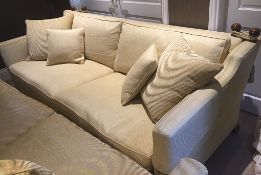 1 x Duresta Trafalgar 3-Seater Sofa With Drop-Down Arms - Beautifully Upholstered In A Rich Woven