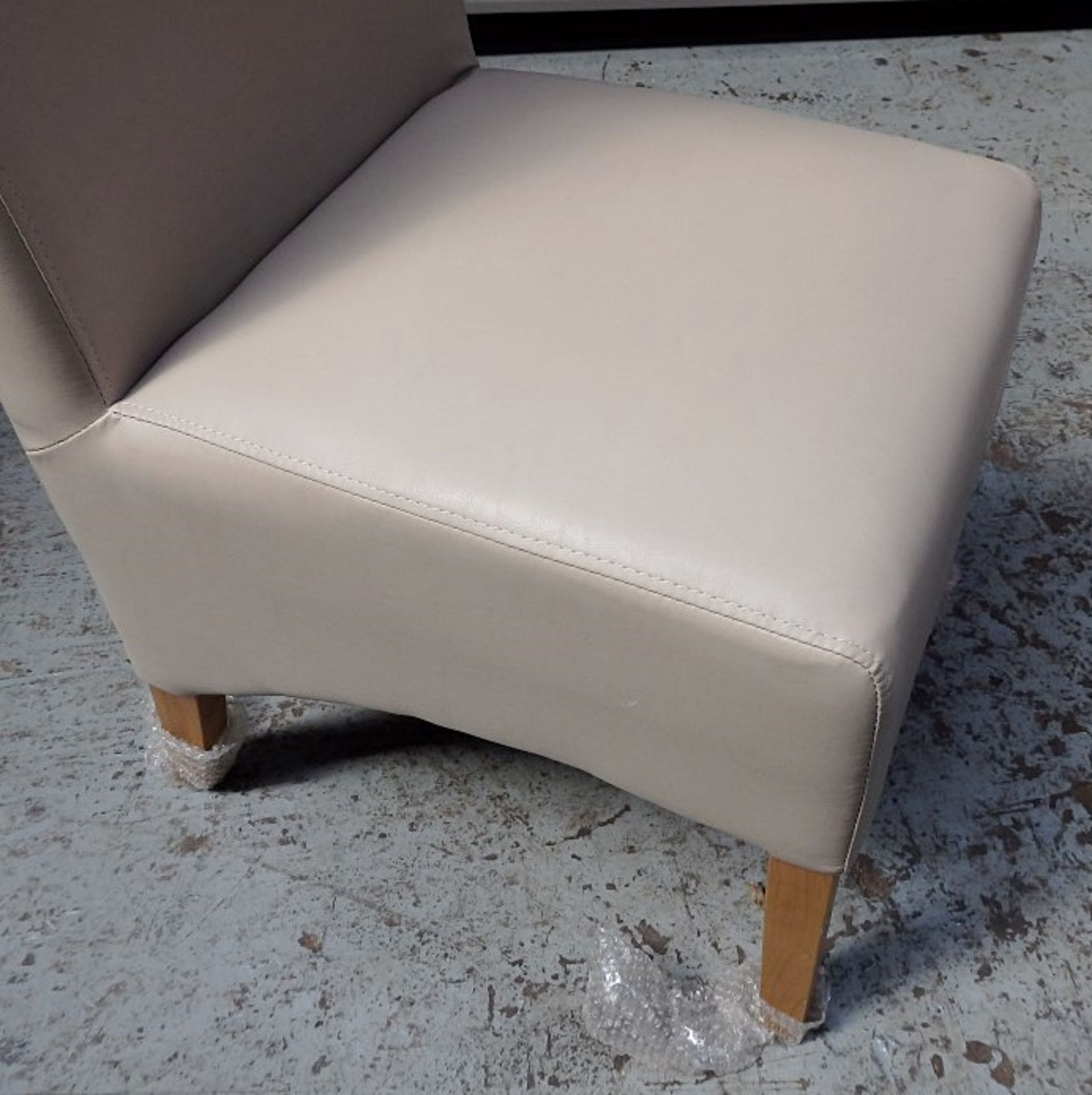 2 x Faux Leather Dining Chairs - Colour: Cream (Ivory) - Seating Dimensions: W44 x D60 x Height - Image 4 of 4