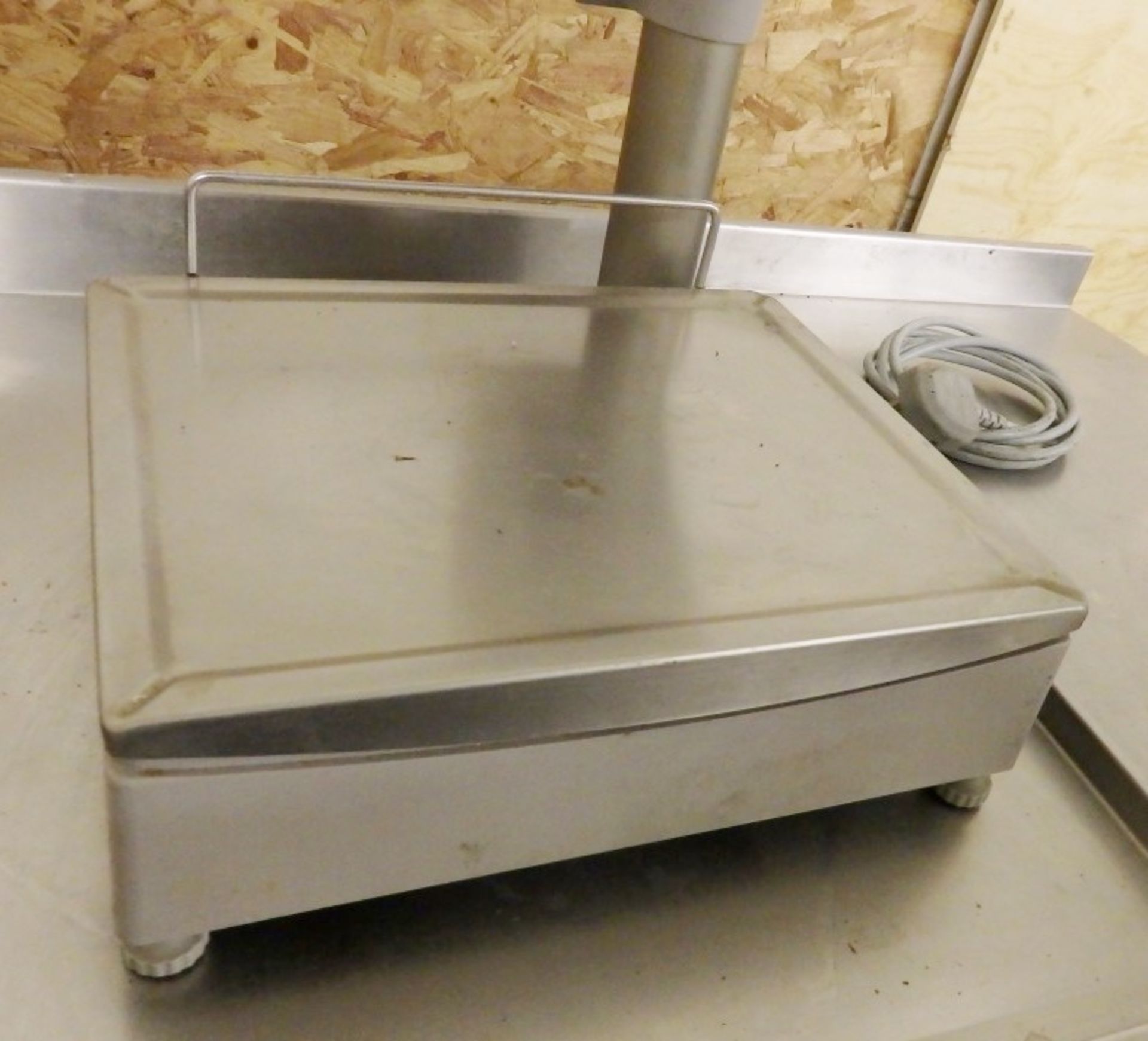 1 x Bizerba Butchers Scale And Printer - Dimensions: W36 x H54 x D44 - Ref: M072 - CL124 - Location: - Image 5 of 6