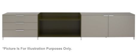 1 x LIGNE ROSET Everywhere Low Storage Unt - Finish: Grey / White Lacquer - Original Price £1,200