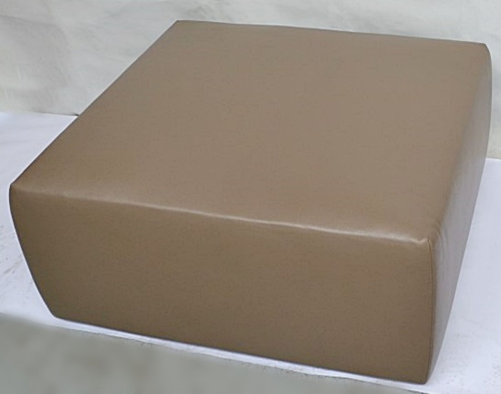 1 x BOTTEGA VENETA "Tasello" Brown Leather Pouffe / Footstool On Castors - Dimensions: H42 x 88 x - Image 3 of 7