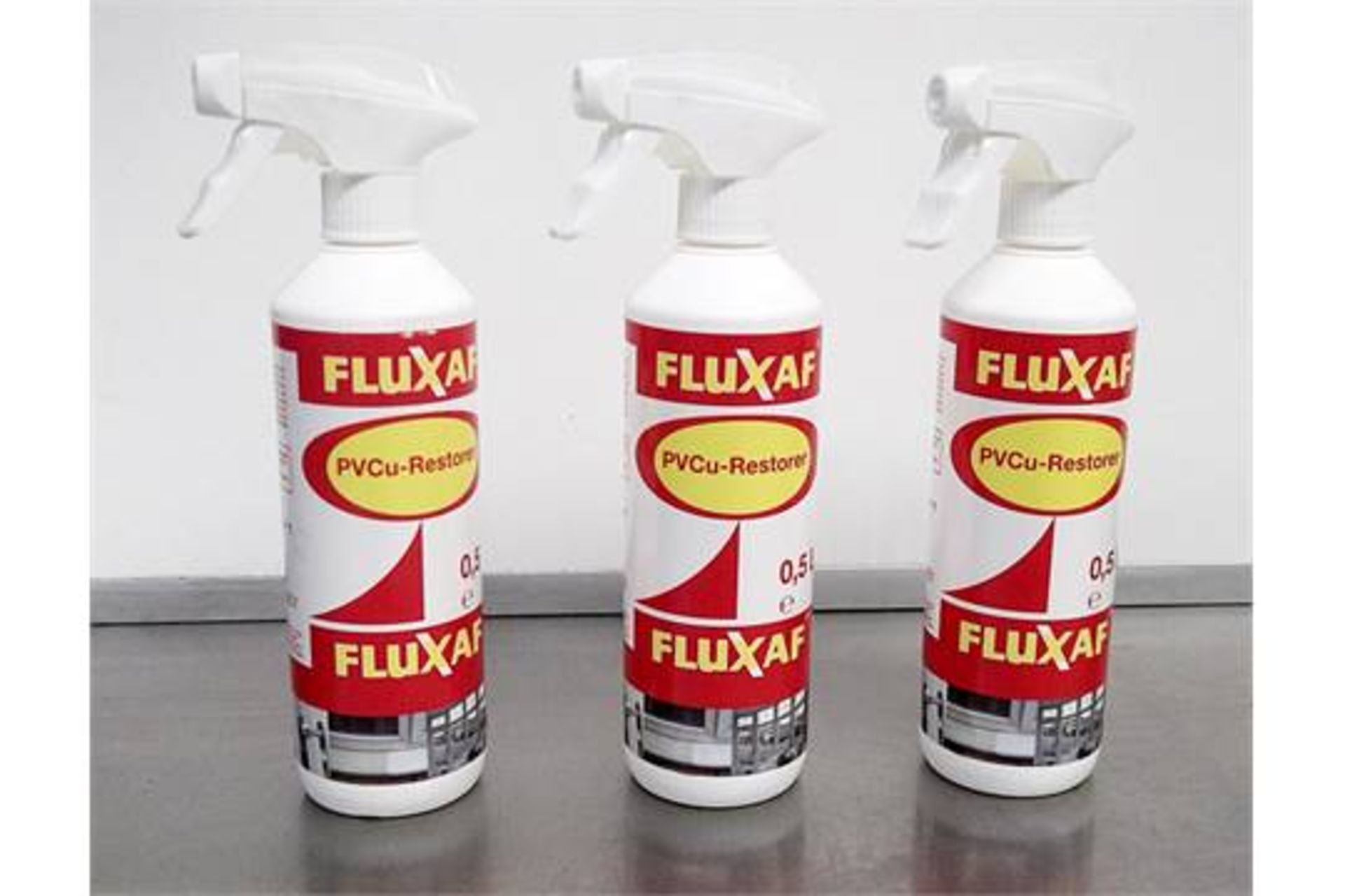 12 x Bottles Of Fluxaf PVC-U Restorer – Ref: CP11 – Supplied In 0.5 Litre Spray Bottles - Water