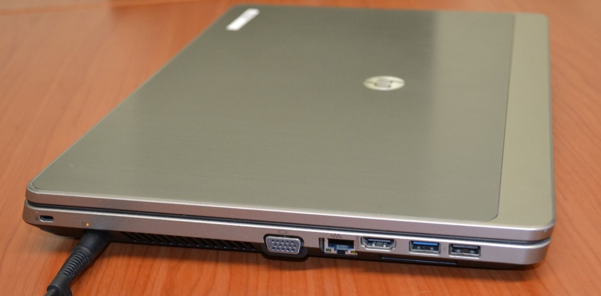 1 x HP Probook 4535s Laptop Computer - 15.6 Inch Screen Size - Features  AMD A4-3305M Dual Core - Image 2 of 6
