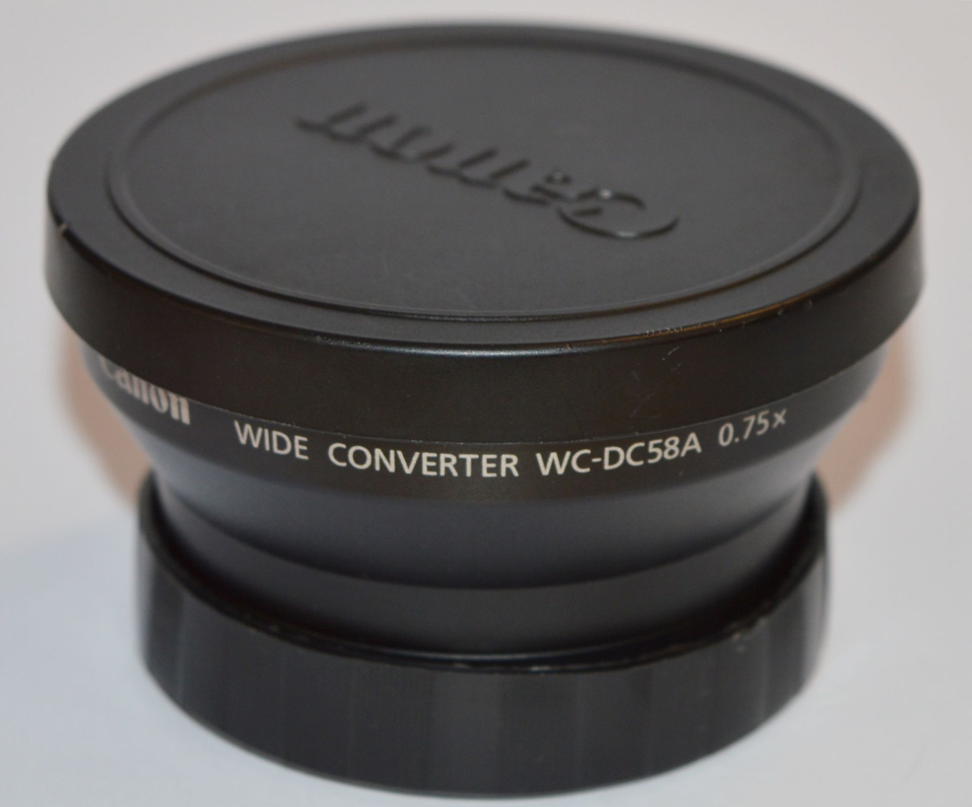 1 x Canon WC-DC58A 0.75x Wide Angle Converter Lens - CL011 - Ref JP137 - Very Good Condition - - Image 2 of 6