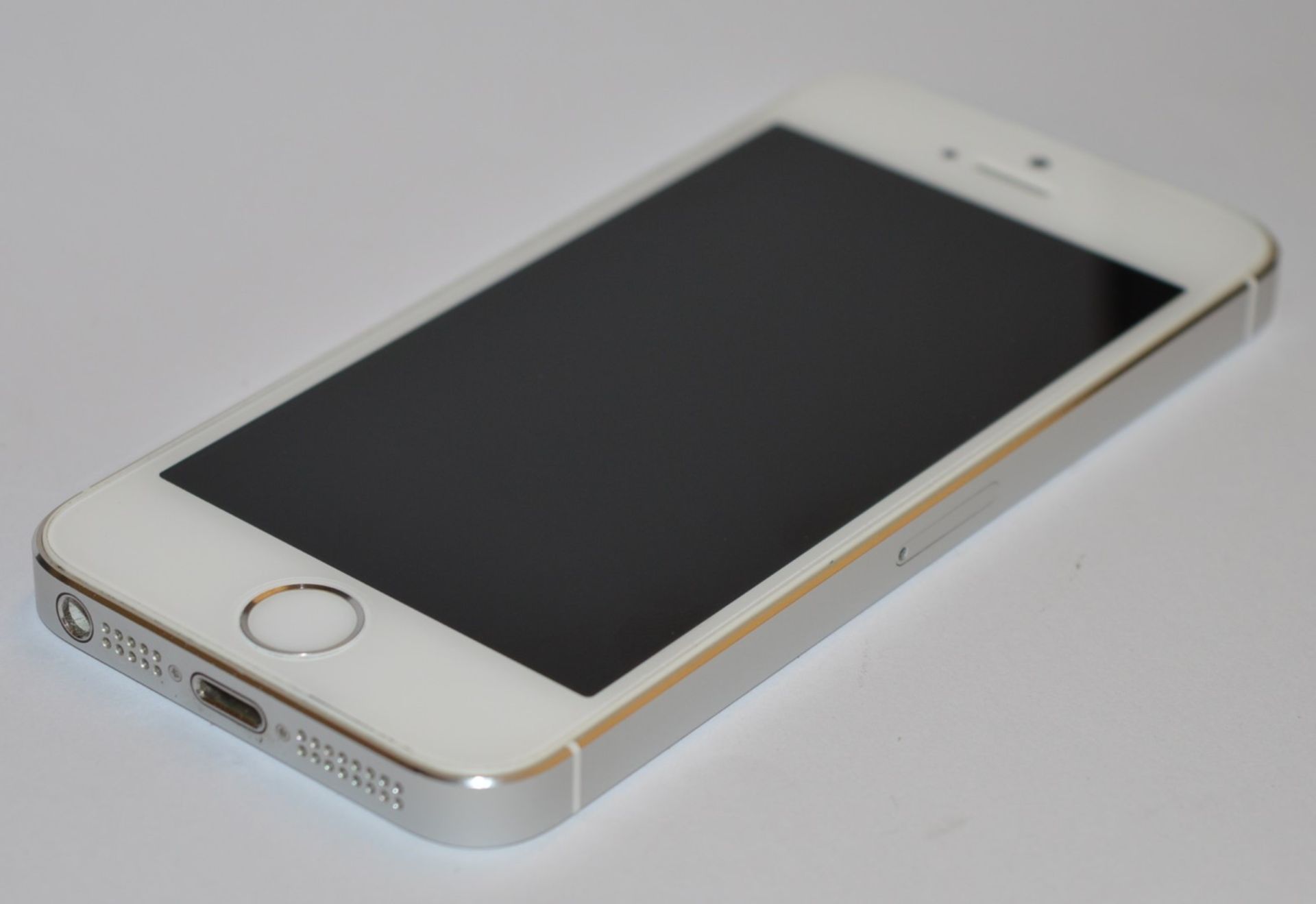 1 x Apple Iphone 5S White 32gb Mobile Phone - Model A1457 - Excellent Cosmetic Condition - Good - Image 8 of 15
