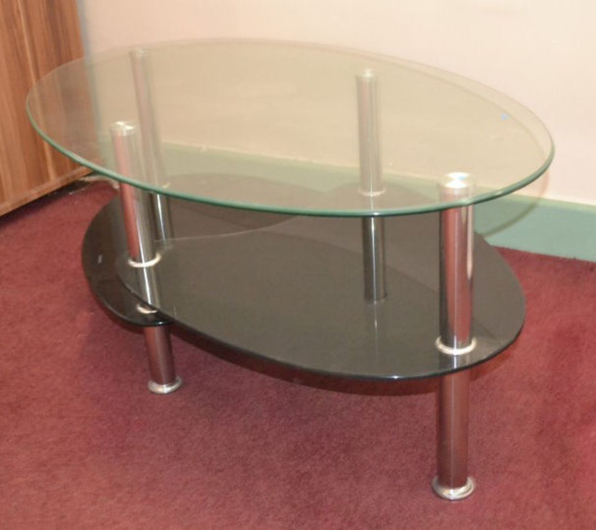 1 x Contemporary Oval Glass and Stainless Steel Coffee Table With 2 Tiered Shelves - Image 3 of 4