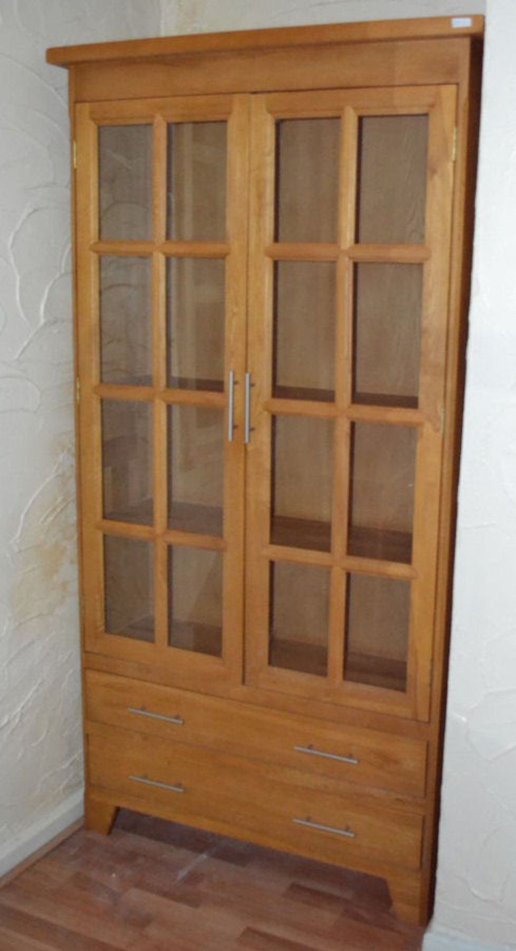 1 x Province Oak Tall Display. Original Retail £1199. 2 Glass Doors. 192cm Height, 98.5cm Width - Image 4 of 4