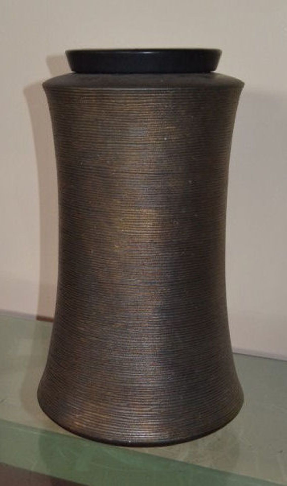 1 x Large Metal Urn In Bronze/Copper Colour. 53cm Tall. 28cm Diameter At Top And 31cm At Bottom. - Image 2 of 4