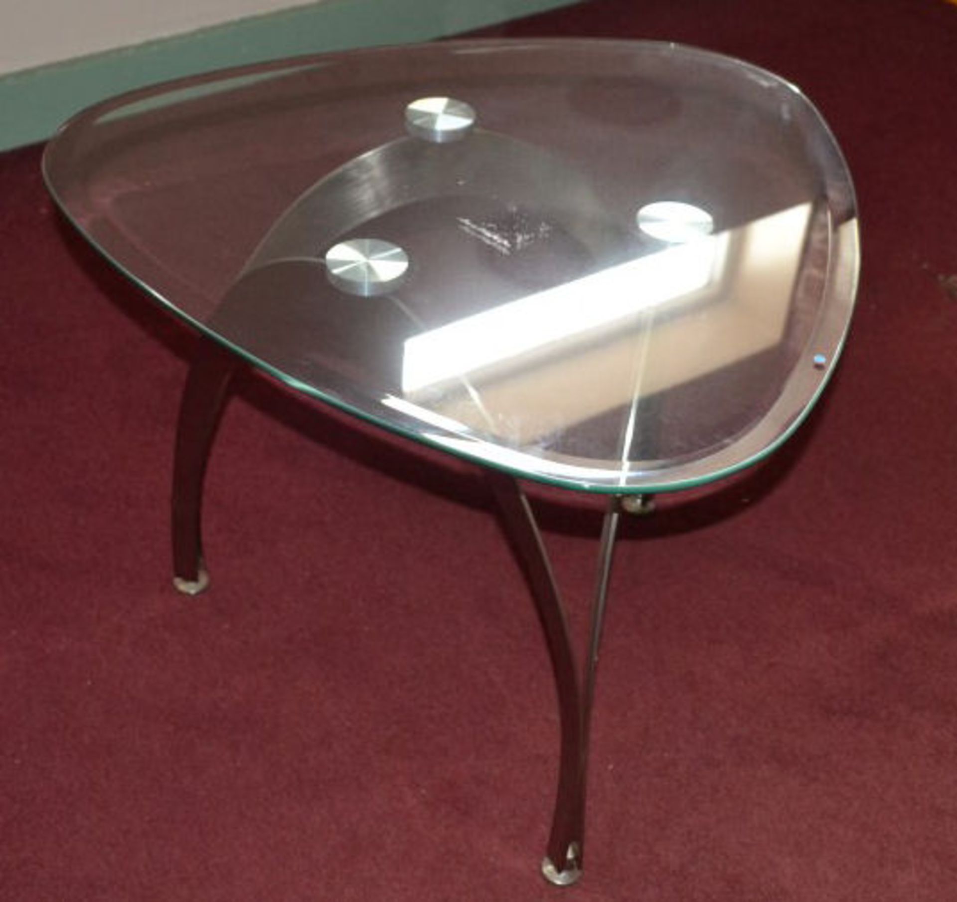 1 x Contemporary Triangular Glass Side Table with Satin Nickel Legs - Image 2 of 4