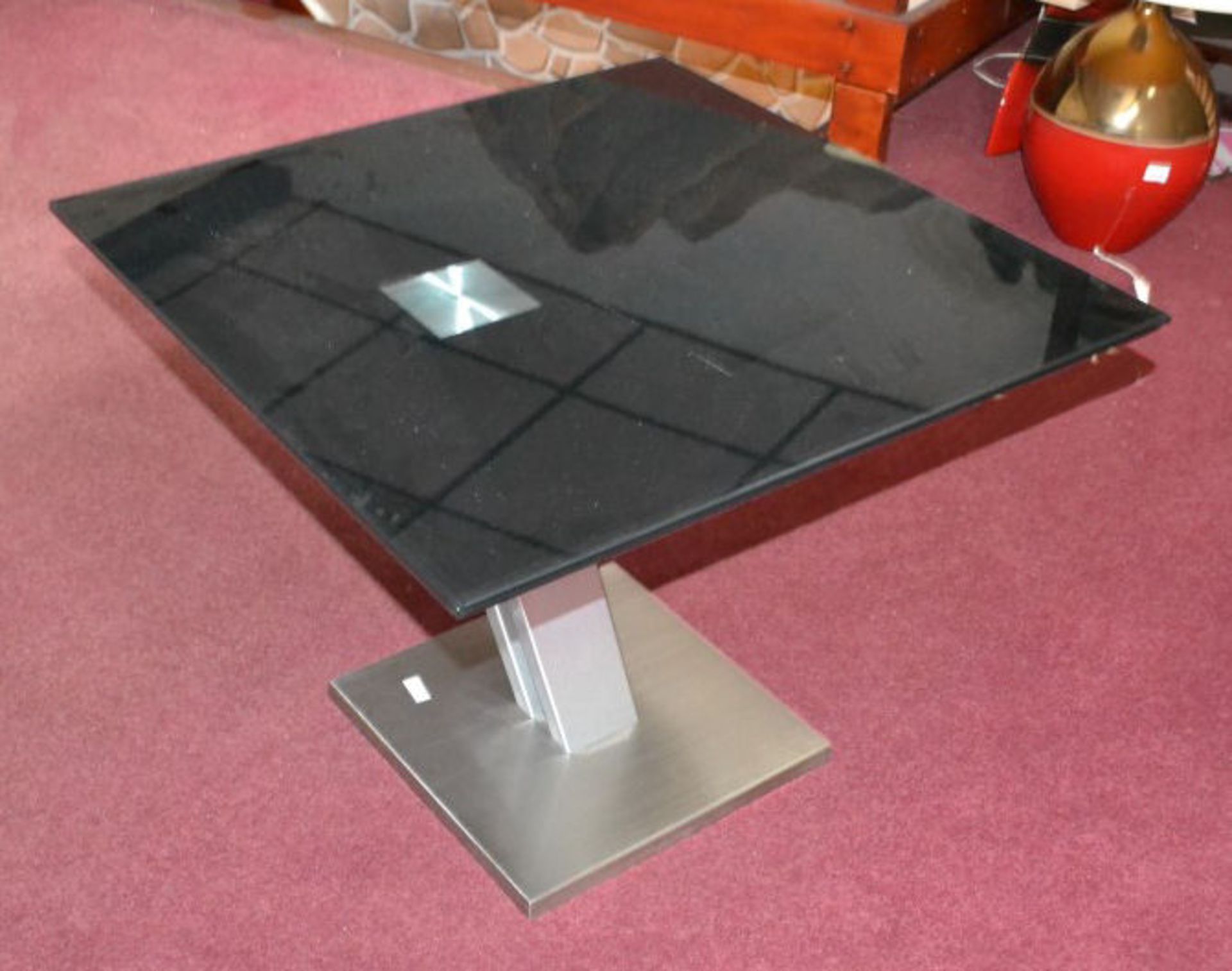 1 x Contemporary Square Black Glass End Table - Image 3 of 4