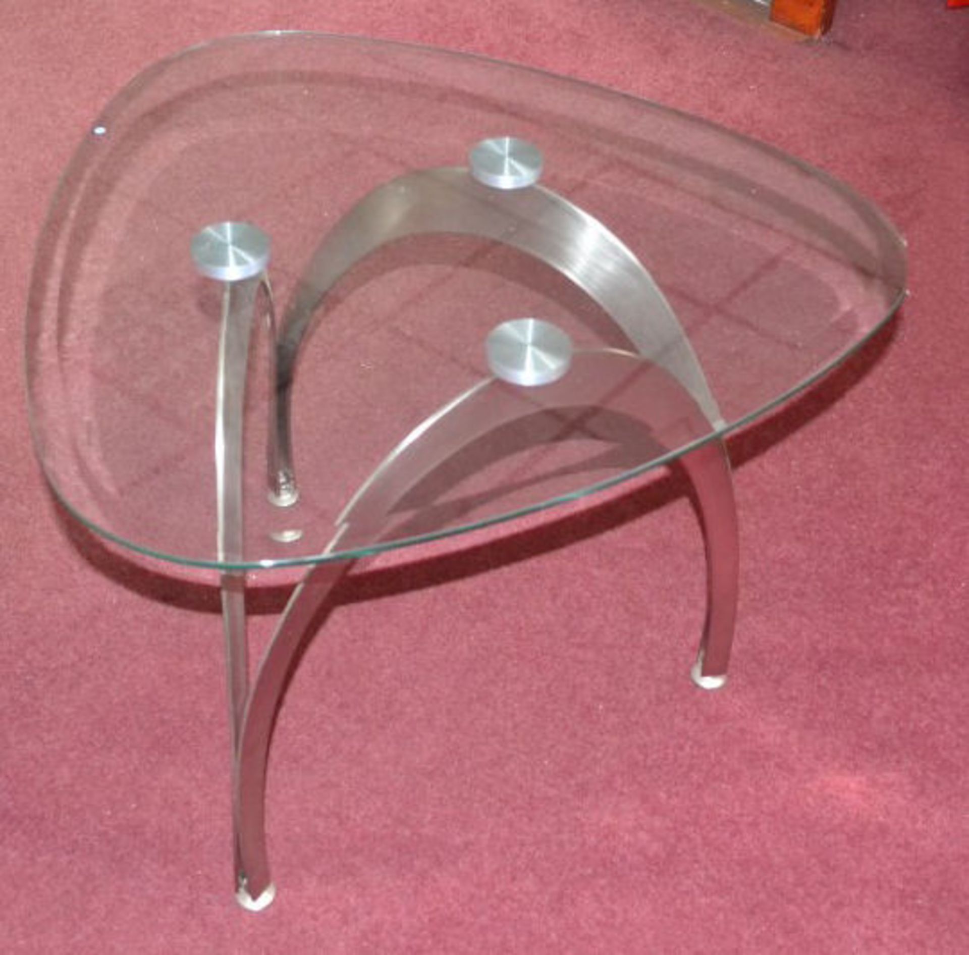 1 x Contemporary Triangular Glass Side Table with Satin Nickel Legs - Image 4 of 4