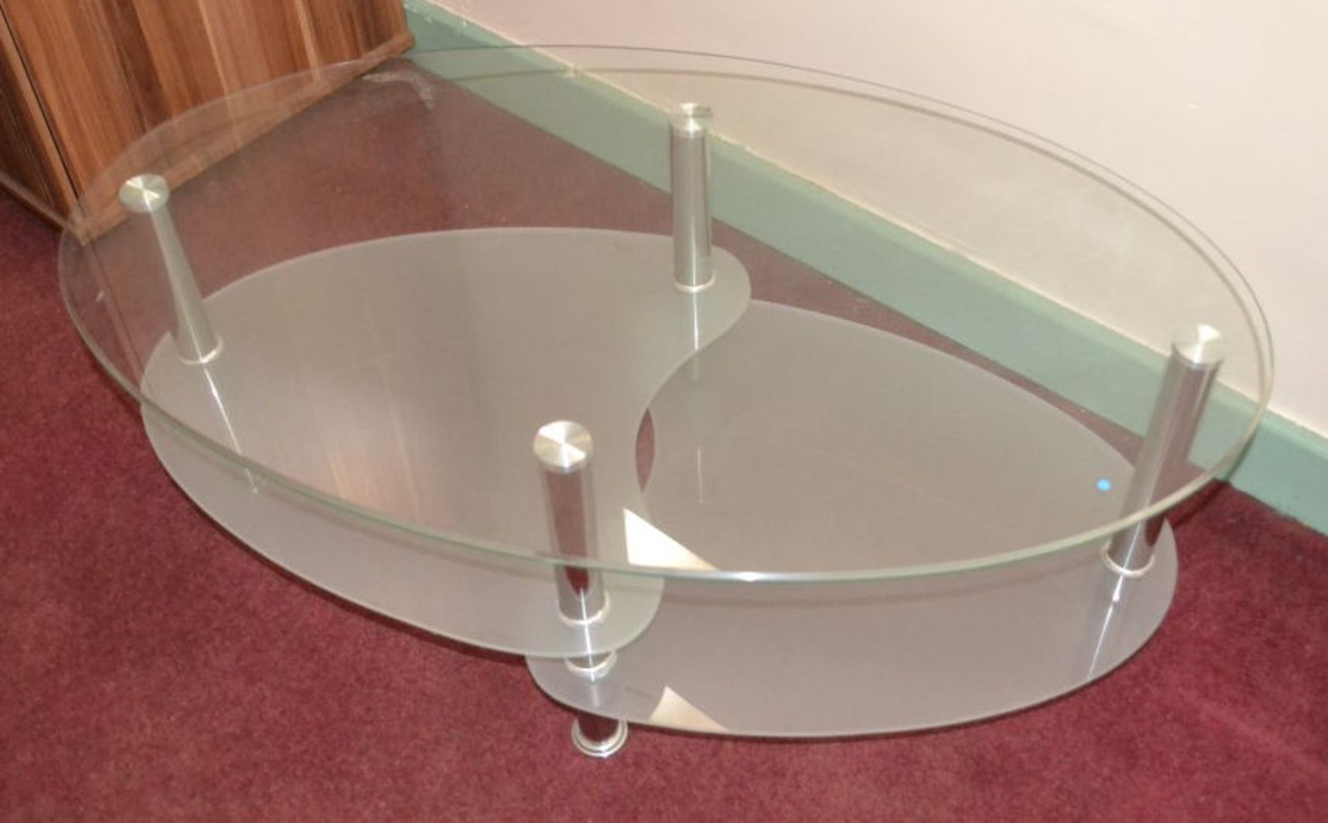 1 x Contemporary Glass and Stainless Steel Oval Coffee Table With 2 Tiered Shelves - Image 4 of 5