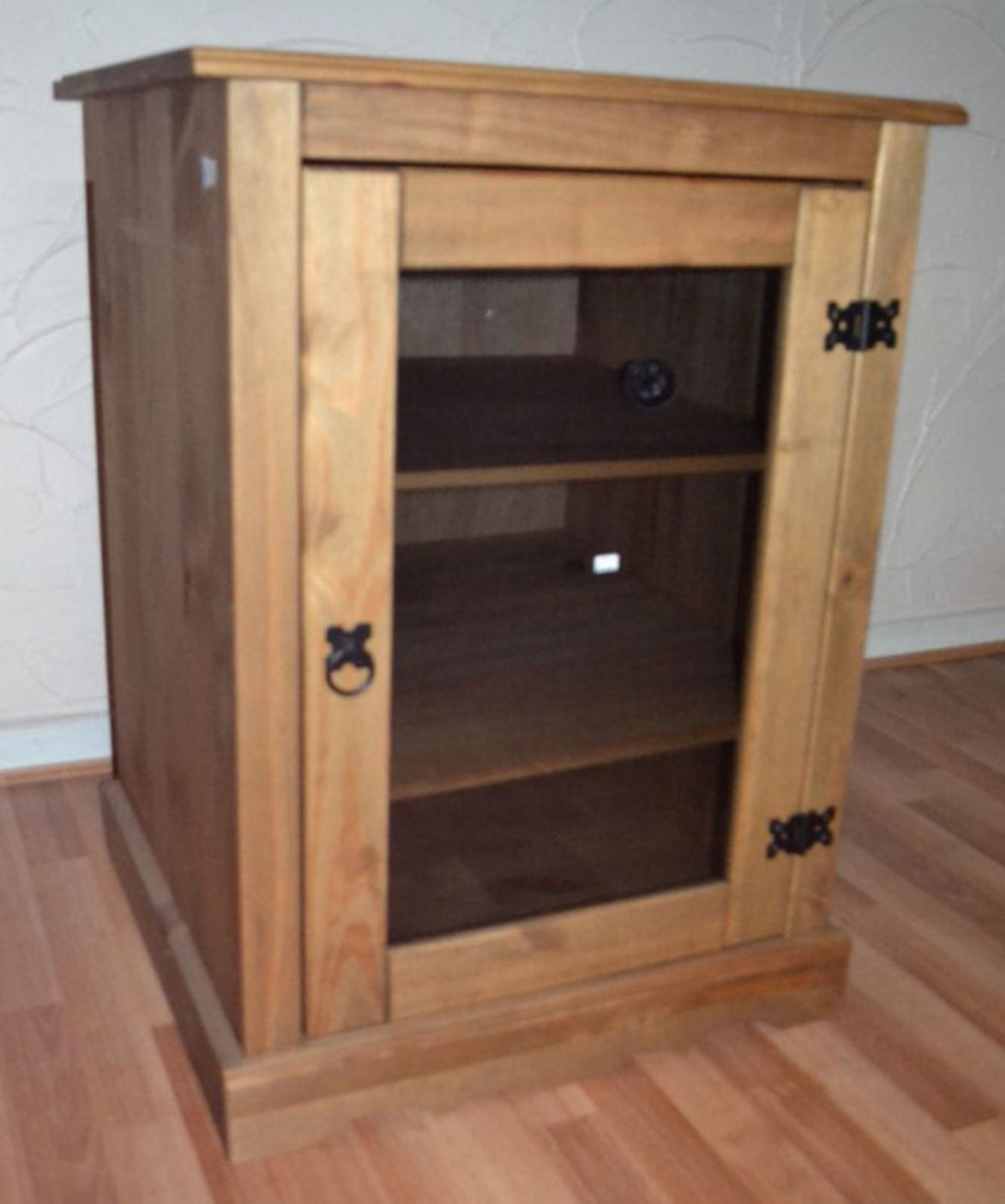 1 x Pine Side Cabinet. 55cm Deep, 60cm Wide, 81.5cm Tall. Single Glass Fronted Door. - CL108 - Image 2 of 2