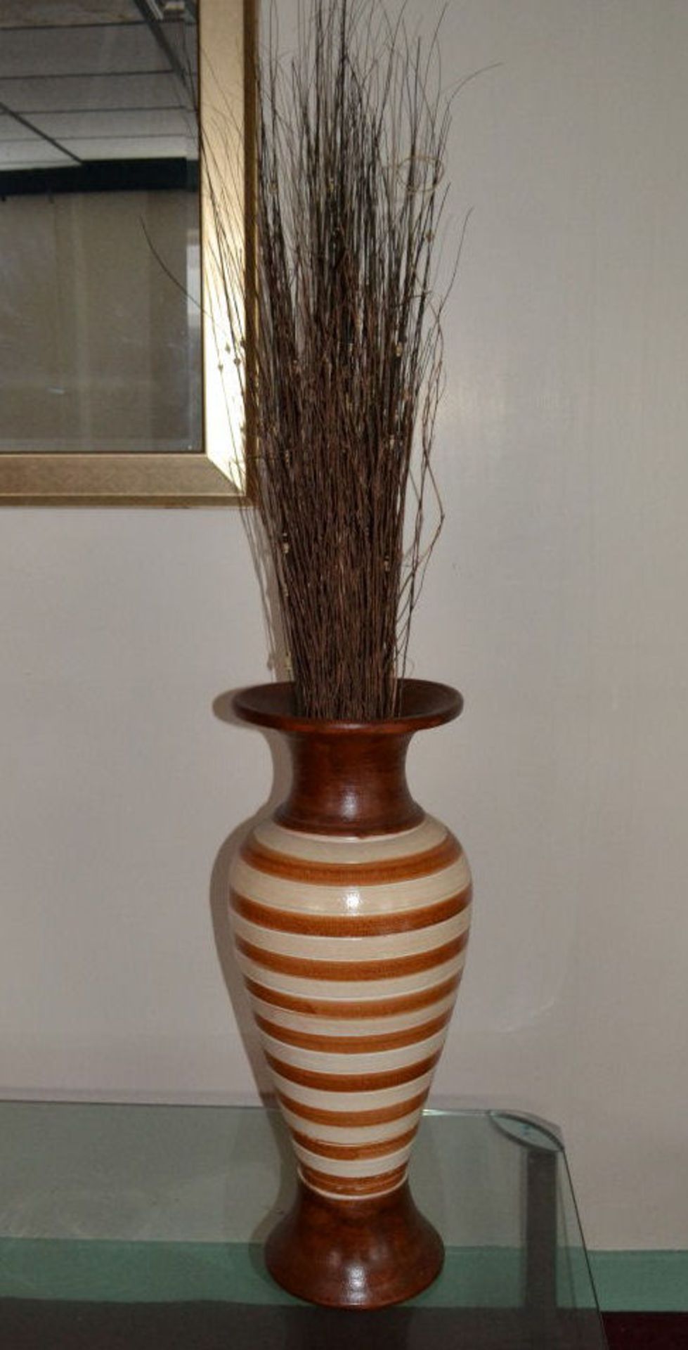5 Assorted Decorative Vases - See Description For Details - Image 11 of 19