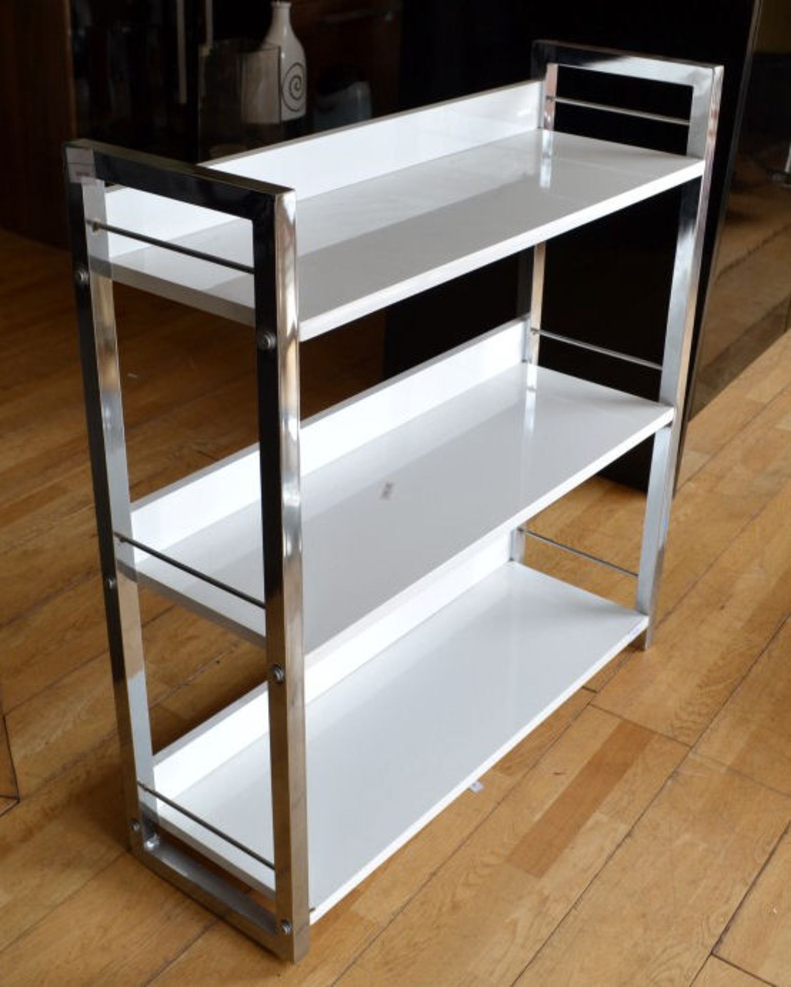 1 x Modern White And Silver 3 Tier Shelf Unit