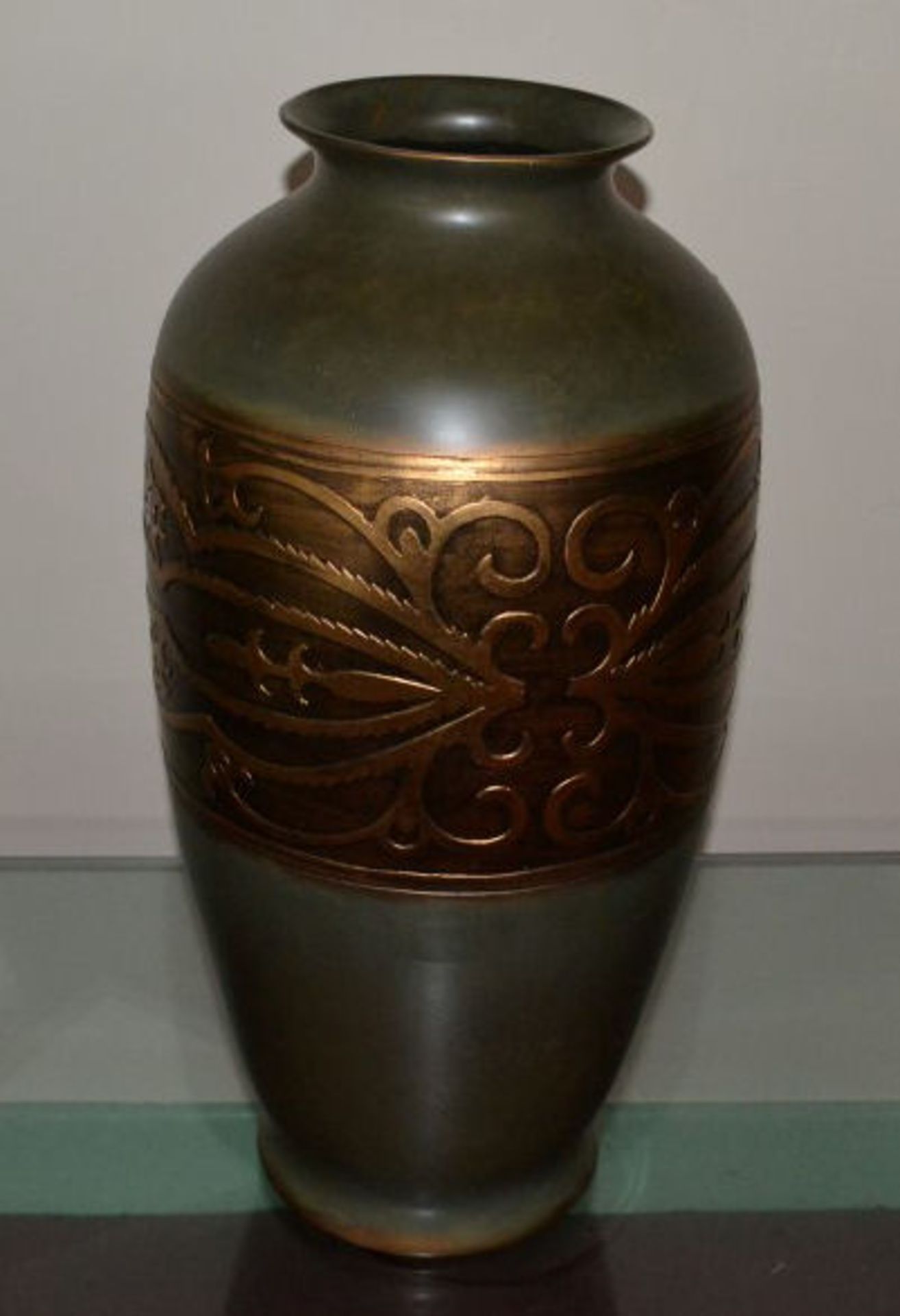 5 Assorted Decorative Vases - See Description For Details - Image 16 of 19