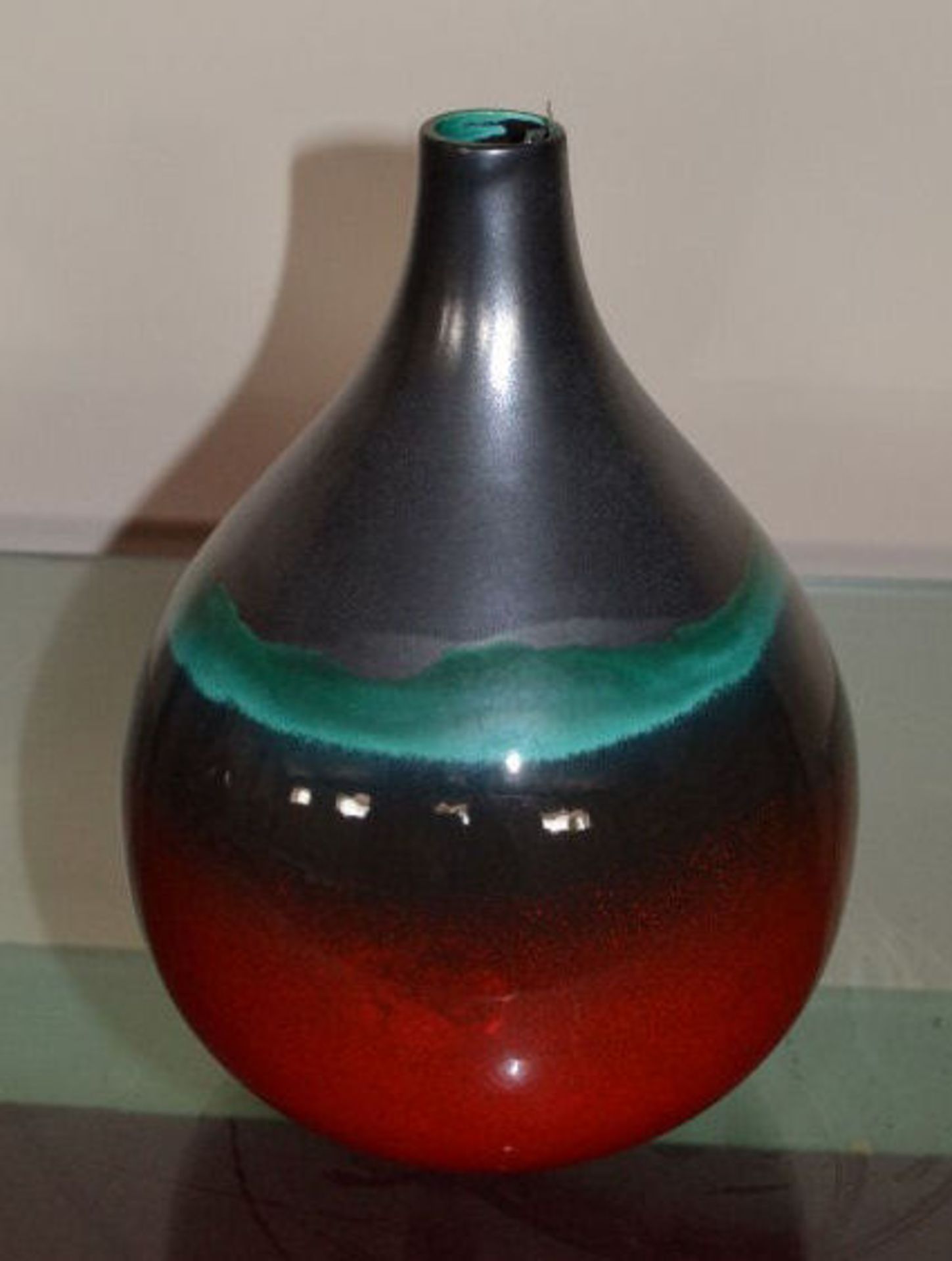 5 Assorted Decorative Vases - See Description For Details - Image 3 of 11
