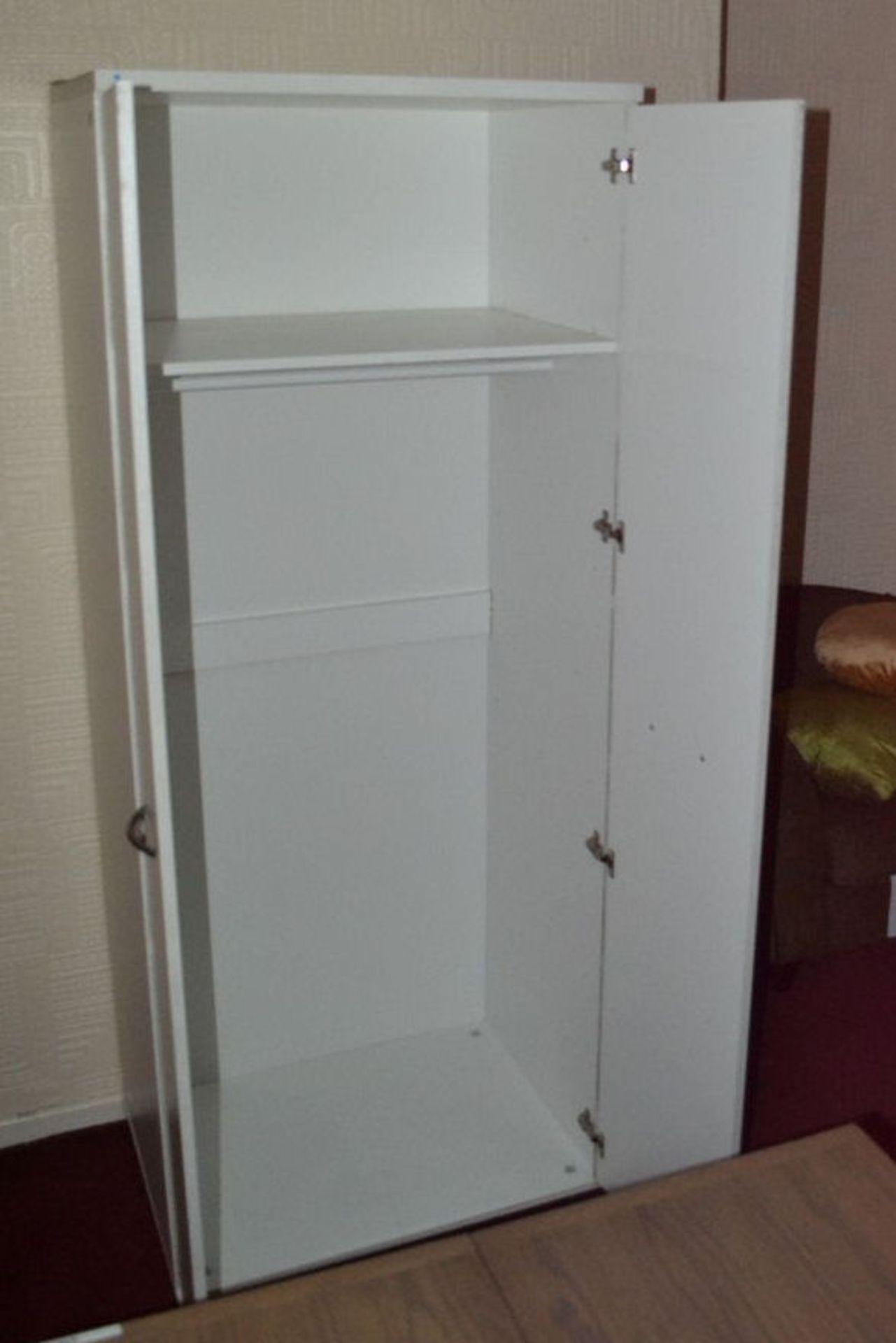 1 x Large 2-Door White Wardrobe. Original Retail £149. Height 189cm, Width 76cm, Depth 55cm. - Image 2 of 2