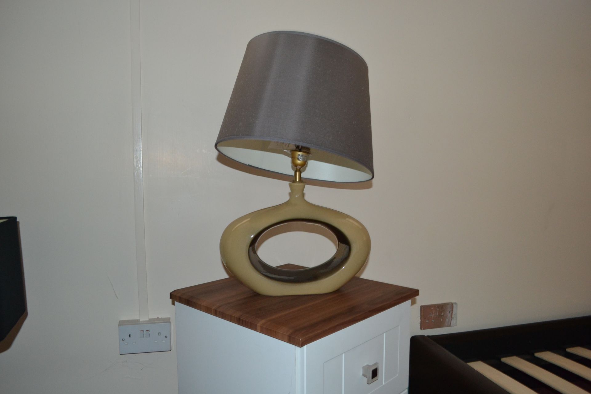 1 x Lamp. Concept For Living. Light Brown Outer Colour With Dark Brown Inside. - Image 2 of 4