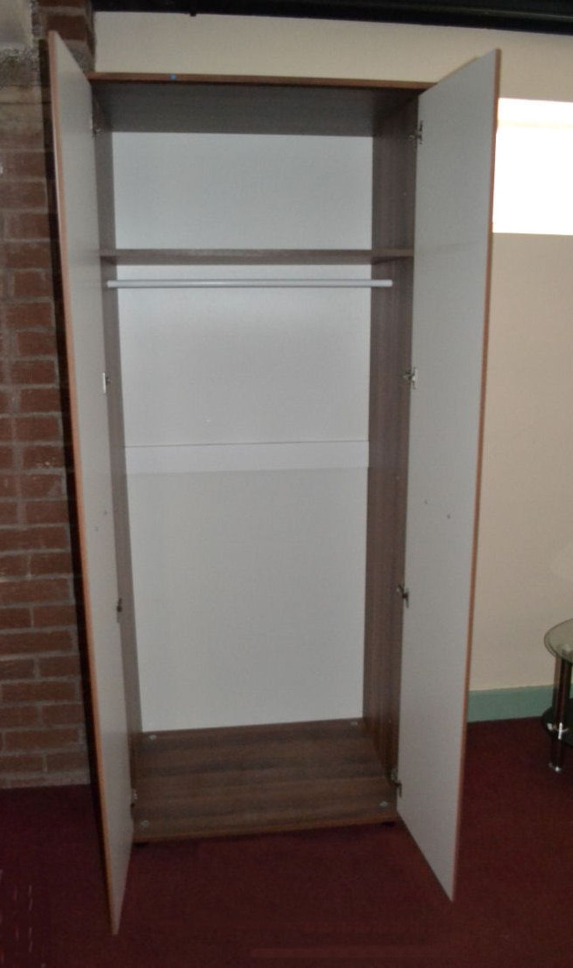 1 x Large 2 Door Wardrobe with Silver Handles - Image 2 of 5