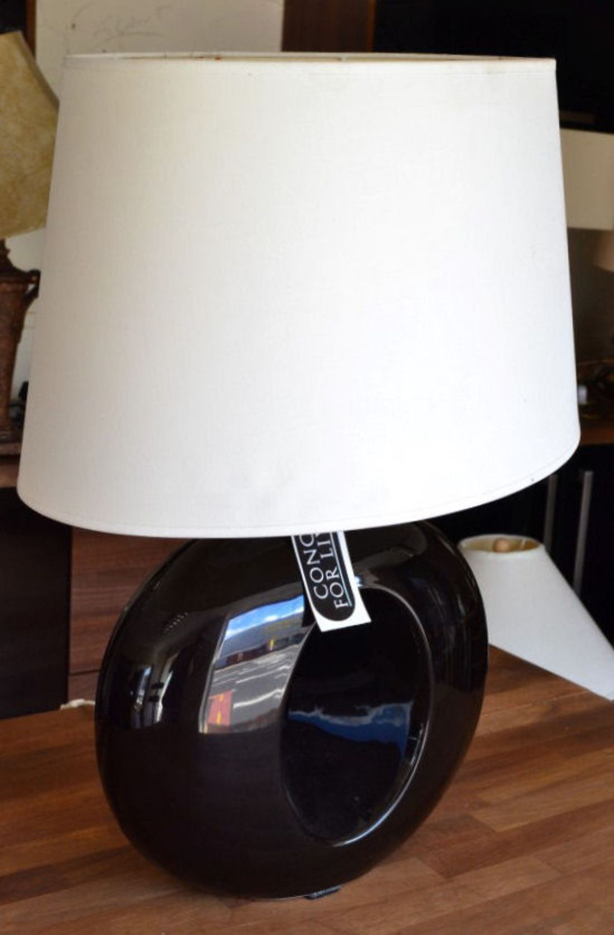 1 x Modern Black Hole Lamp With White Lampshade - Image 2 of 5
