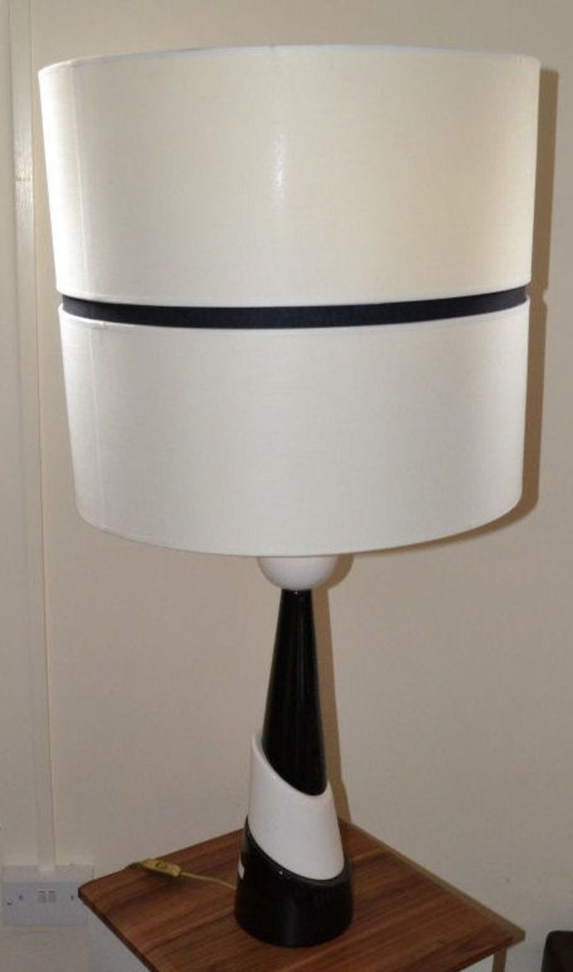 1 x Huge Lamp. 101cm Tall. Base Is Black And White Cone Design. - Image 4 of 5