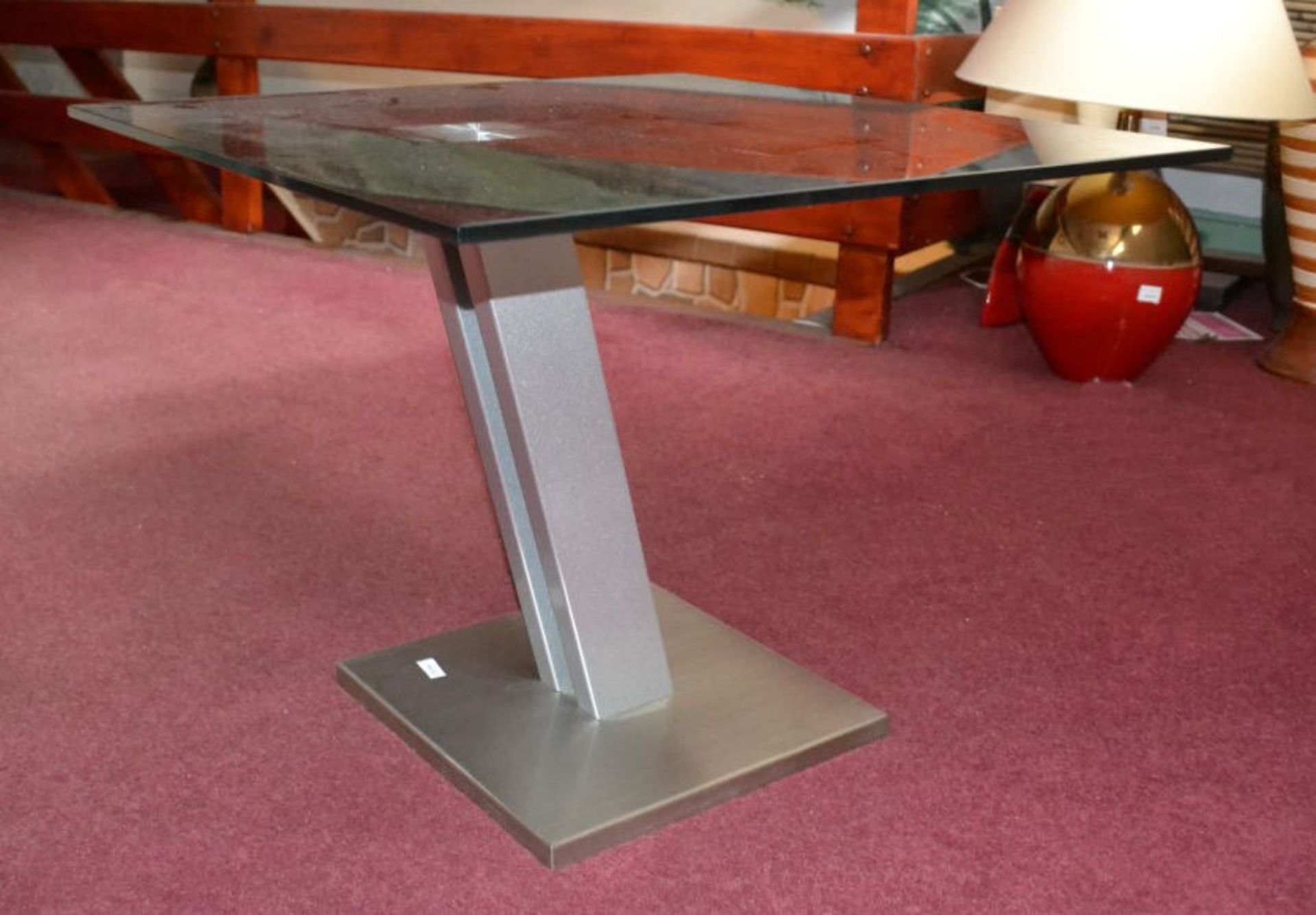 1 x Contemporary Square Black Glass End Table - Image 4 of 4