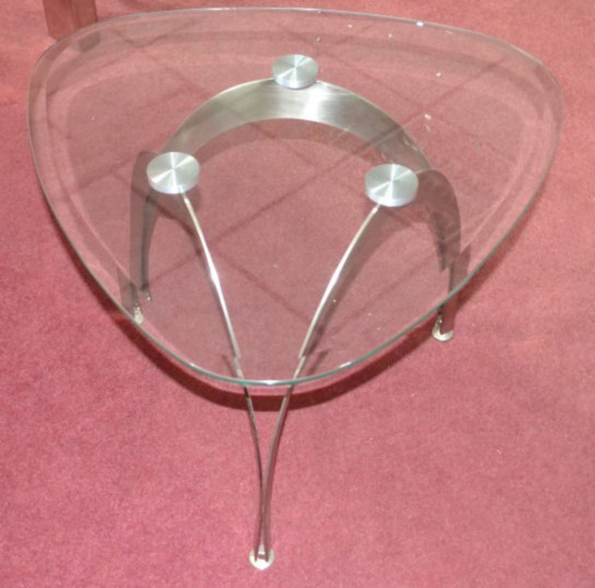 1 x Contemporary Triangular Glass Side Table with Satin Nickel Legs - Image 3 of 4