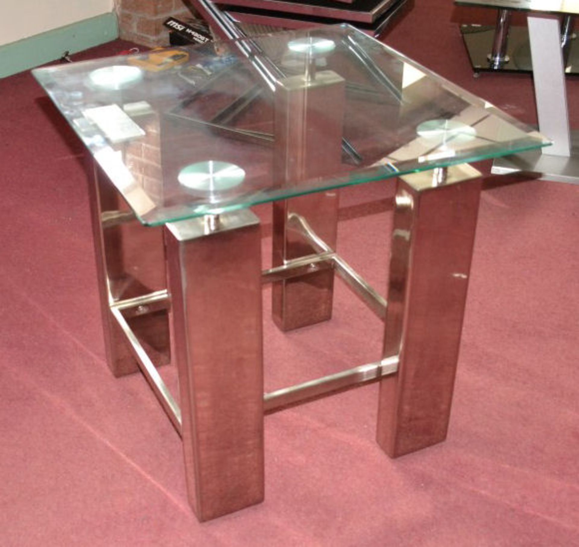 1 x Modern Square Glass Side Table with Chrome Legs - Image 2 of 5