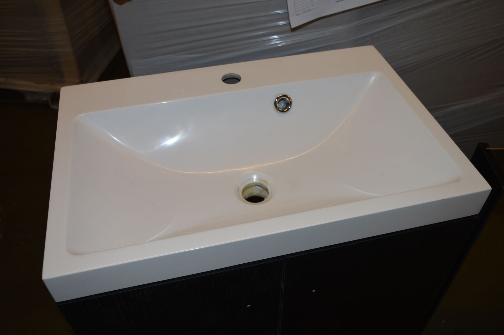 1 x Drift Essen Grey 2 Door Floor Mounted Cabinet With Sink Basin and Chrome Handles - Unused - Image 2 of 5