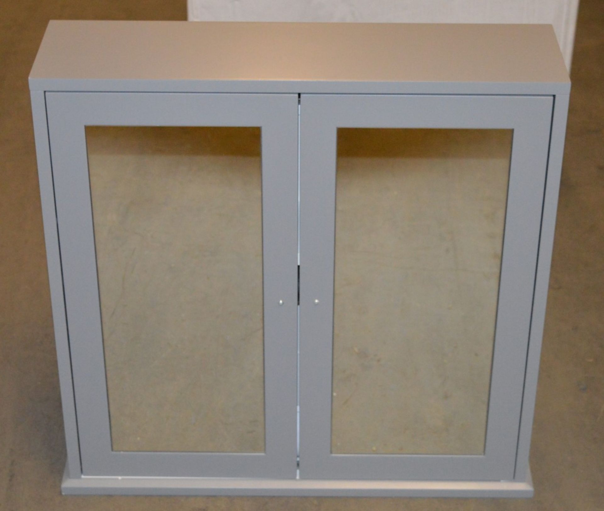 1 x Camberley Wall Hung Mirrored Bathroom Cabinet - H298xW620mm - Contemporary Dove Grey Finish - - Image 4 of 6