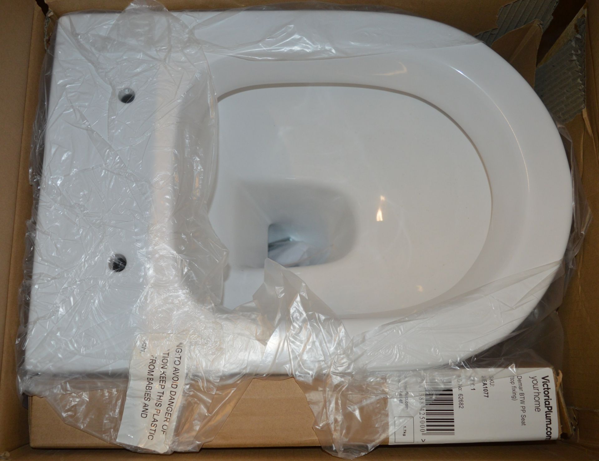 1 x Demar BTW Toilet Pan Including Toilet Seat - Unused Stock - CL190 - Ref BR089 - Location: Bolton - Image 6 of 6