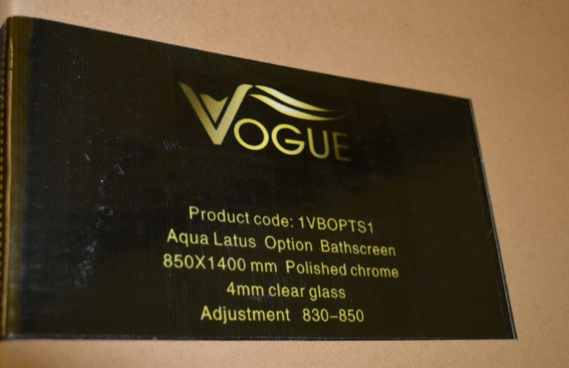 1 x Vogue Bathrooms OPTIONS Bathscreen - Size 850x1400MM - Polished Chrome - 4mm Clear Glass - - Image 3 of 3