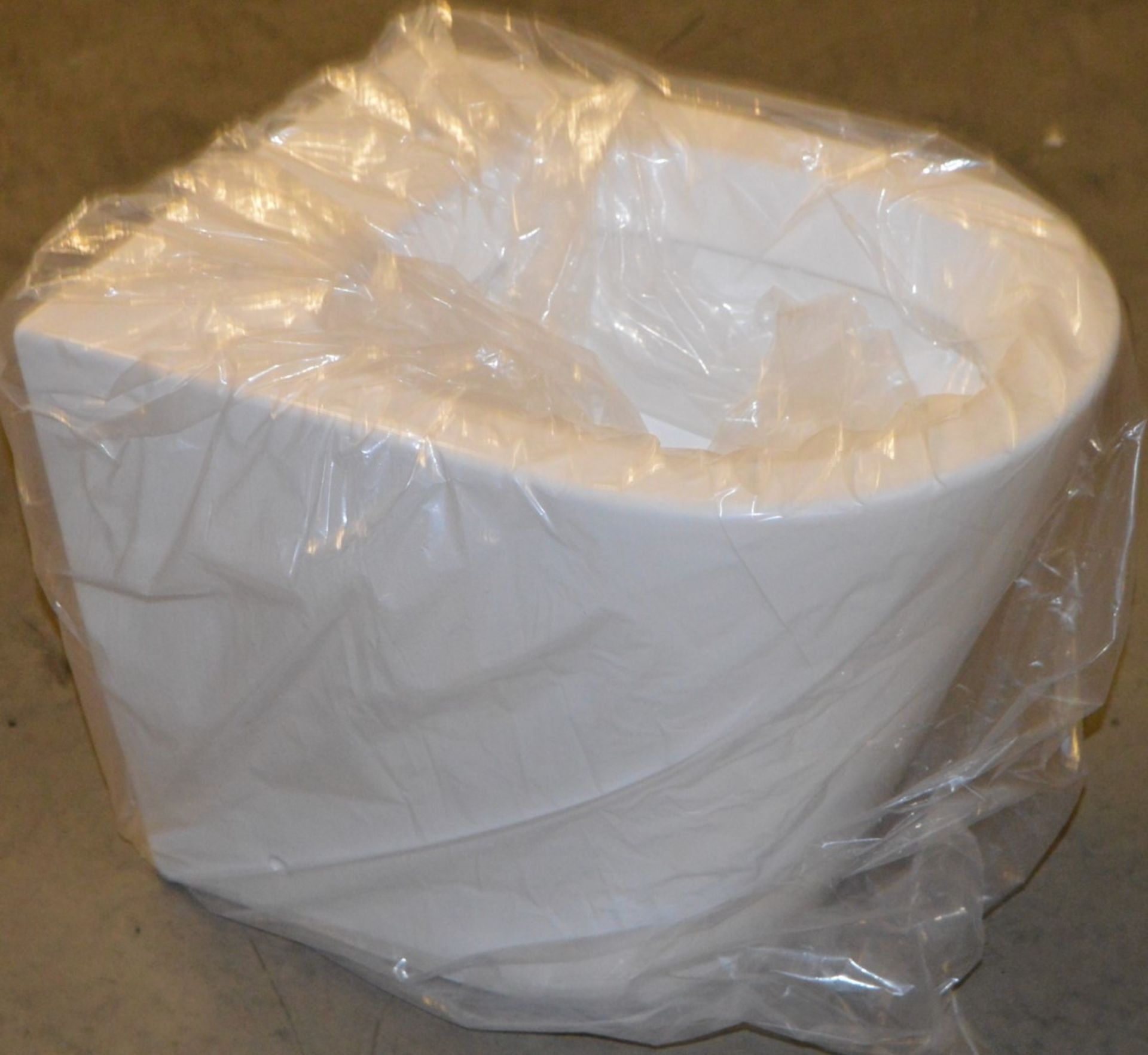 1 x Demar BTW Toilet Pan Including Toilet Seat - Unused Stock - CL190 - Ref BR089 - Location: Bolton - Image 4 of 6