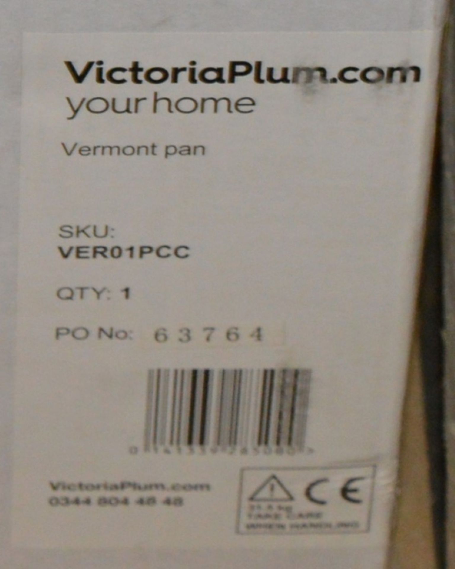 1 x Vermont Close Coupled WC Toilet Pan With Cistern and Cistern Fittings - Unused Stock - CL190 - - Image 3 of 4