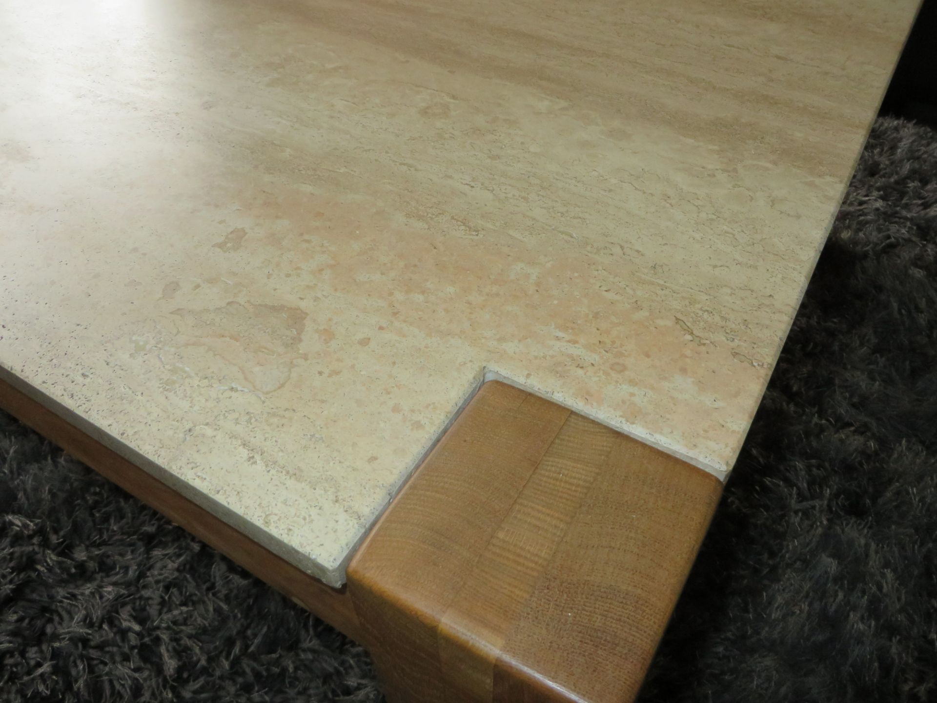 1 x Contemporary Oak and Travertine Coffee Table - CL175 - Location: Altrincham WA14 - NO VAT ON THE - Image 7 of 9