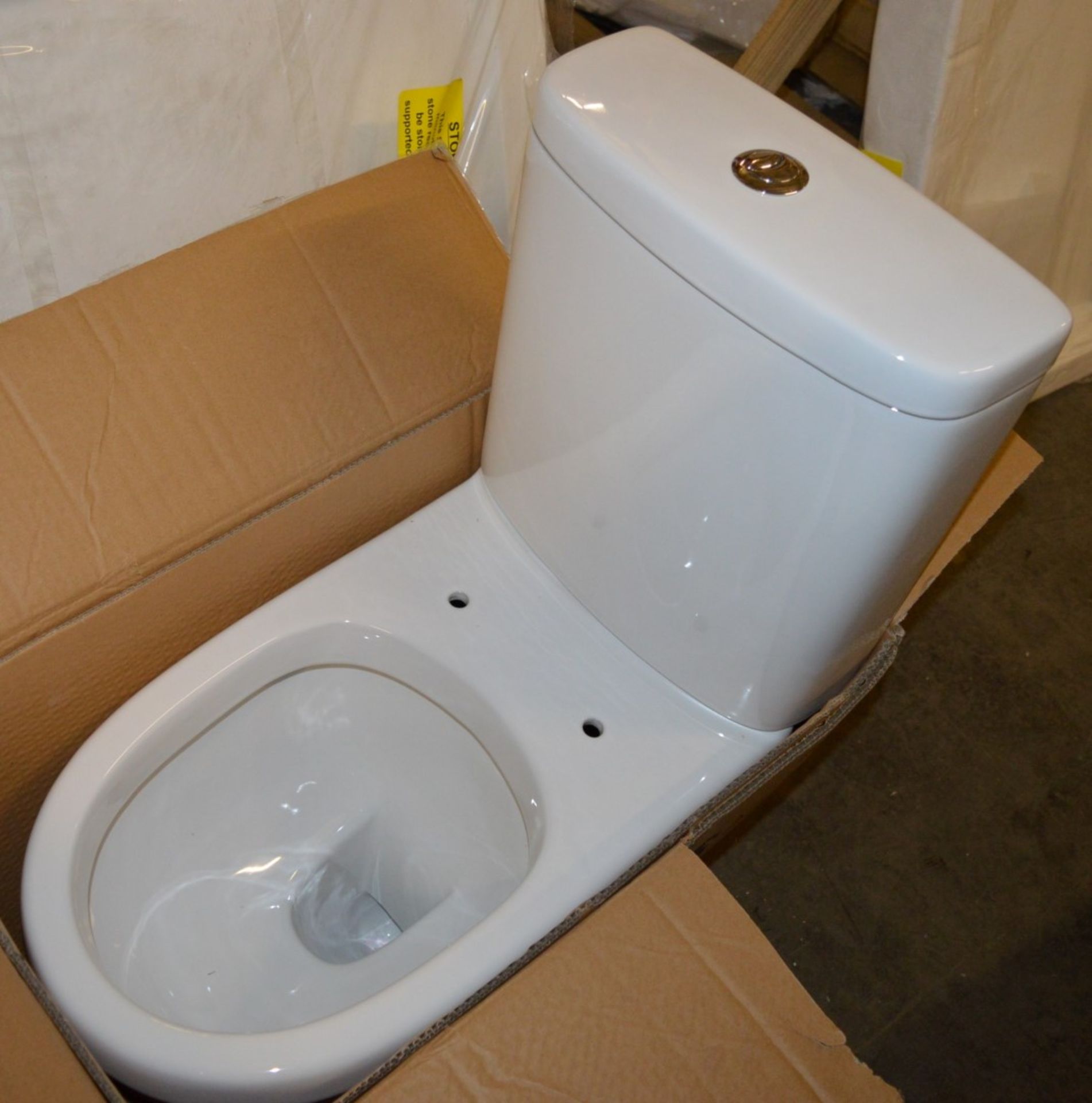 1 x Energy WC Toilet Pan With Cistern, Cistern Fittings and Toilet Seat - Unused Stock - CL190 - Ref - Image 2 of 6