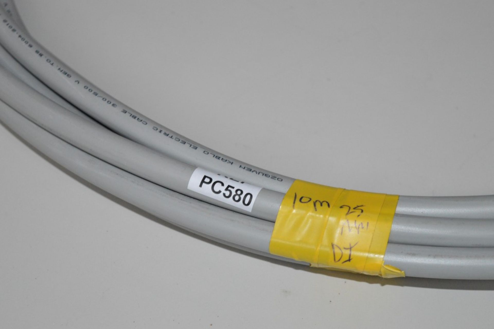 10 x Meters of OZGUVEN Electric Cable 300/500v - Unused - CL300 - Ref PC580 - Location: Altrincham - Image 3 of 10