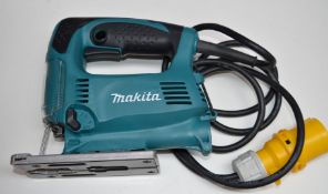 1 x Makita 4329 Professional Variable-Speed Corded Jigsaw 1100V - Boxed With Instructions - Hardly