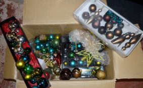 1 x Assorted Lot of Christmas Decorations and 48ft Clear Rope Light - Ref: KH018 / SHD - CL168 -