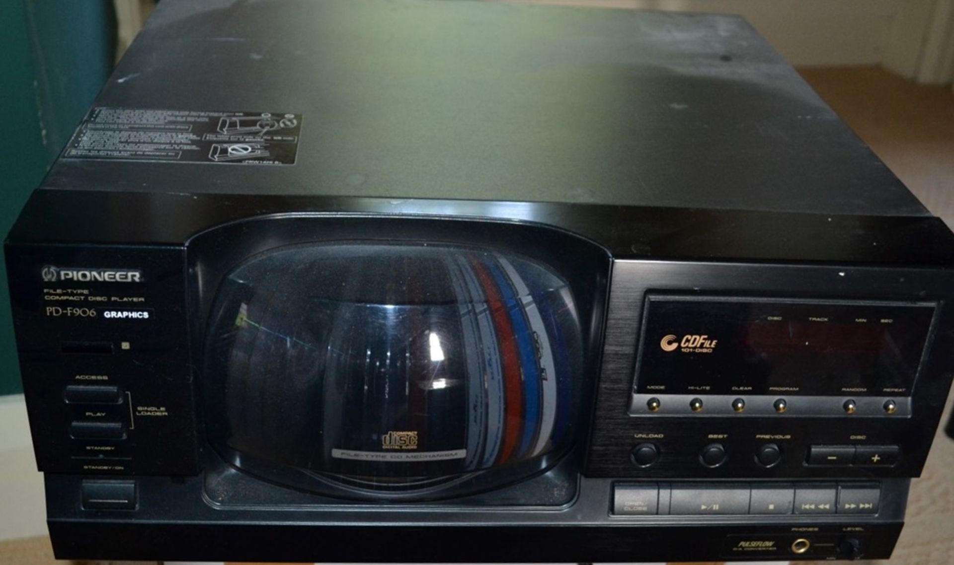 1 x Pioneer PD-F906 101 CD Compact Disc Player Changer - Preowned In Good Condition - Ref: