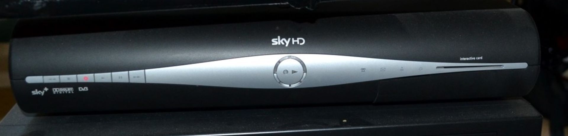 1 x SKY HD Box - Preowned In Good Condition - Ref: KHF230 / BAR - Location: Flintshire CH6 **NO - Image 2 of 2