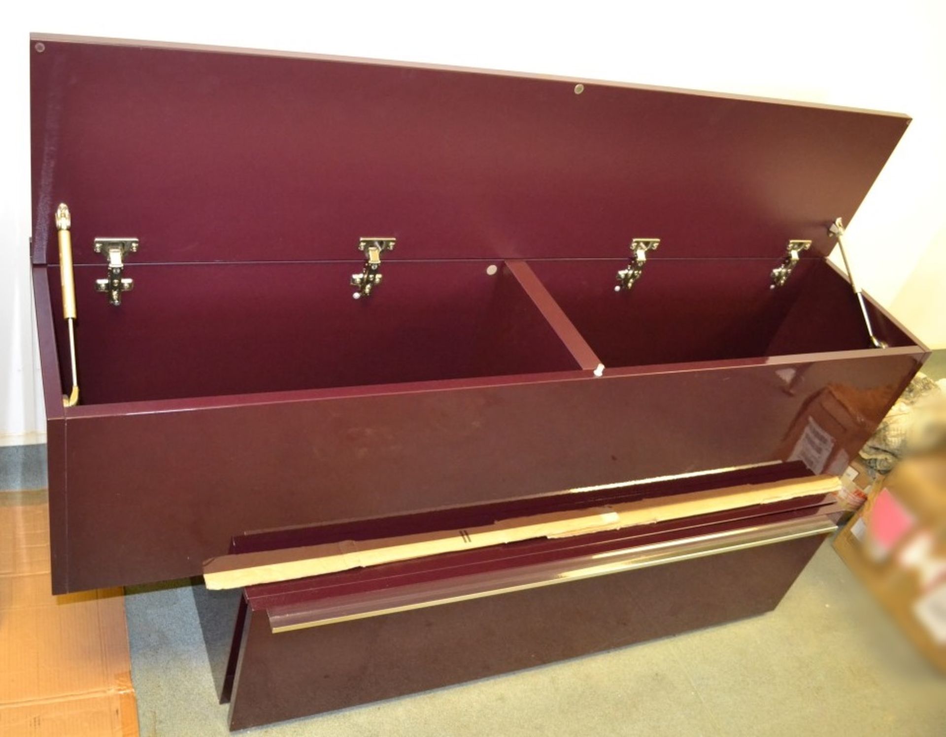 3-Piece Floating Wall Storage, Consisting Of 2 x Purple Gloss Cabinets And 1 x Large Wooden Shelf - Image 5 of 7