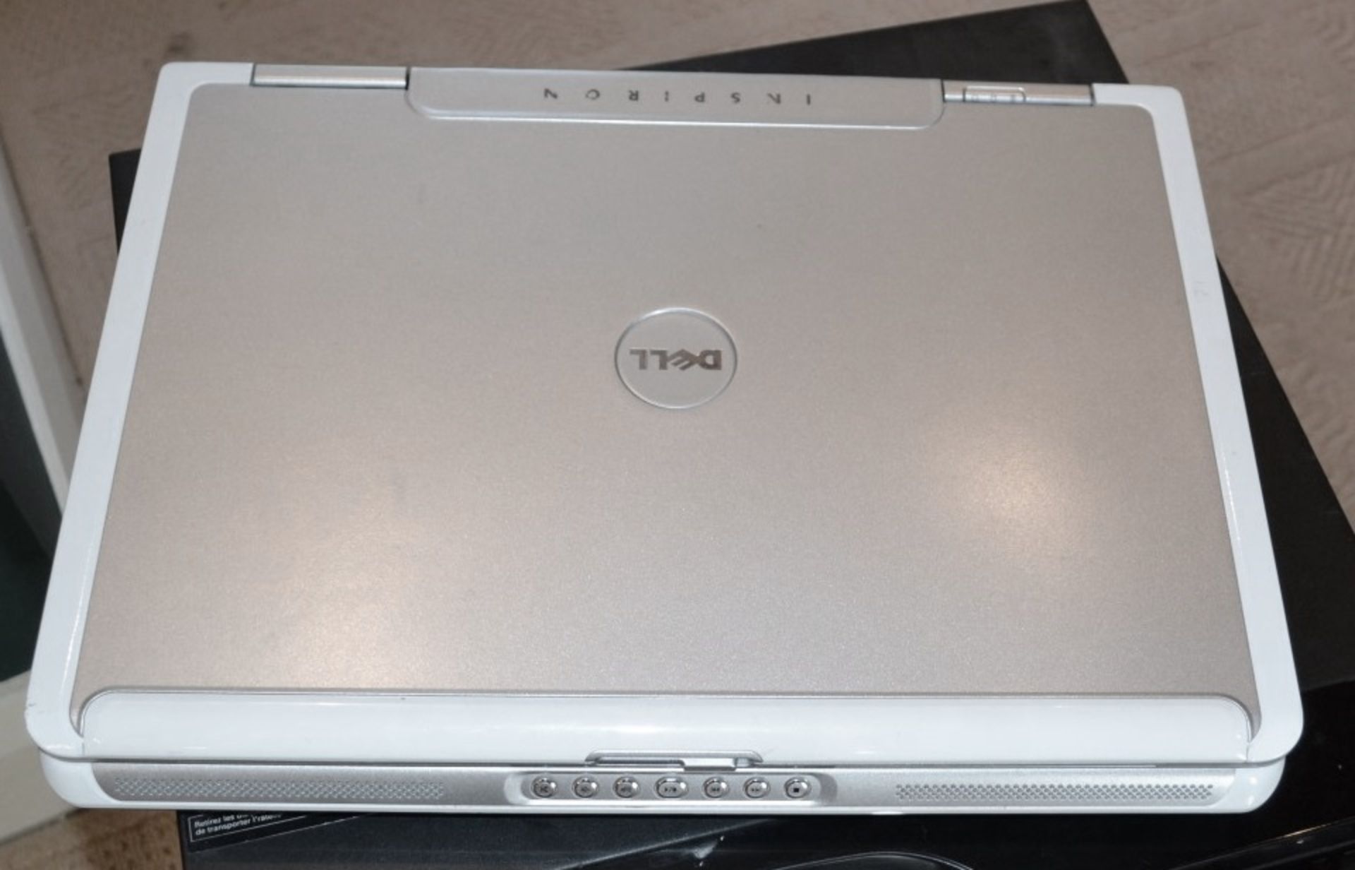 1 x Dell Inspiron 9400 17" Laptop With PSU **No Hard Drive** Preowned In Good Condition - Ref: - Image 2 of 3